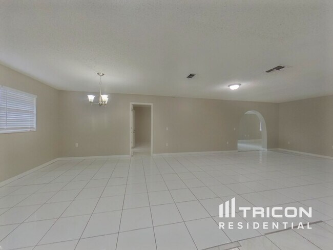 Photo - 7116 Green Needle Dr