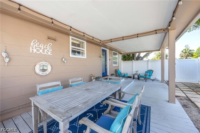 Photo - 547 101st Ave N