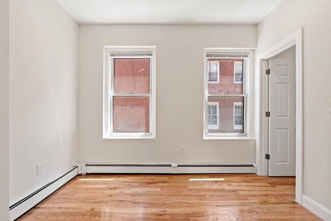 Photo - 159 Salem St Unit 2