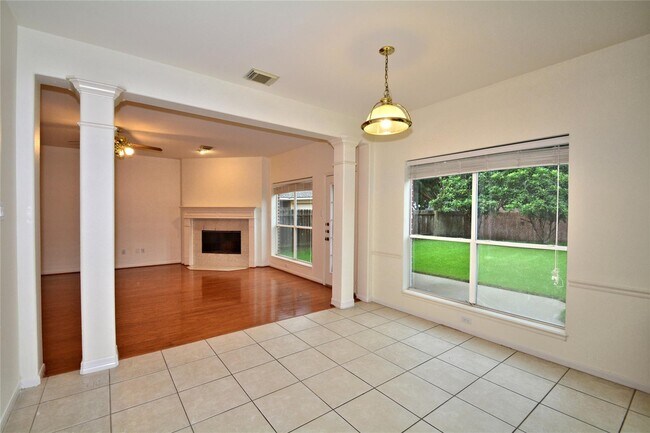 Photo - 17315 Marigold Dr