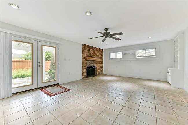 Photo - 4701 Avenue N 1/2 Rear