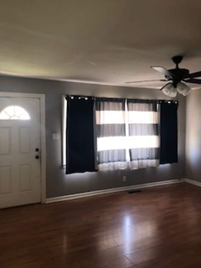 2 bedroom , 1 bath house - 2 bedroom , 1 bath house