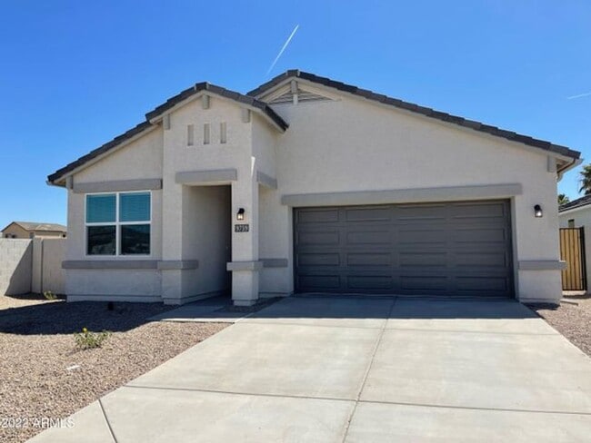 Building Photo - Newer 3 Bed/2Bath never in Crestfield Mano... Rental