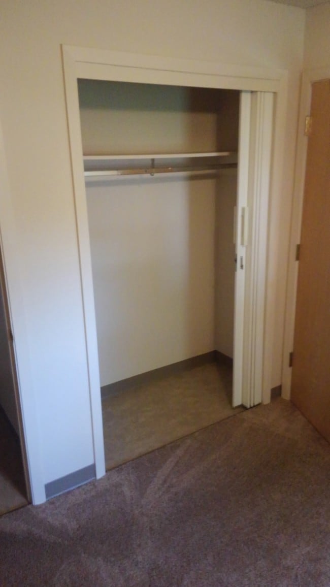 Photo - East View Apartments