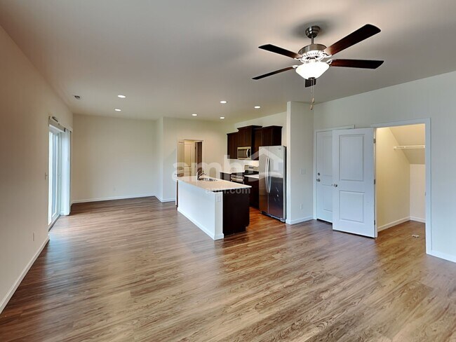 Photo - 1993 NW 22nd St