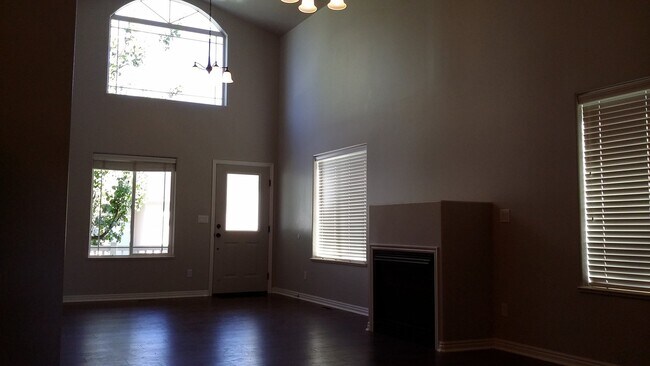 Photo - 88 River Pointe Dr