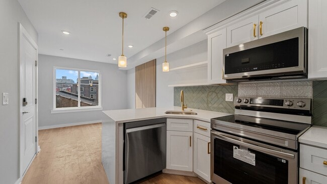 Photo - 1432 Ogden St Unit 2