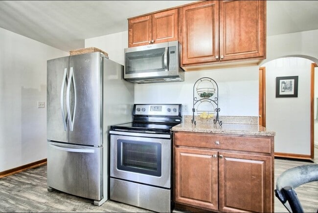 Photo - 340 S Benton St