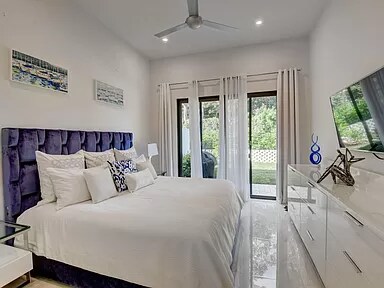 2525 Oceanview Ave Unit 2525 Oceanview Ave