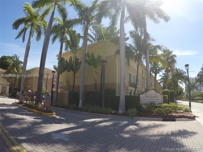 Photo - 2921 NE 185th St Unit 1202