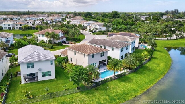 Photo - 990 Veleiros Blvd