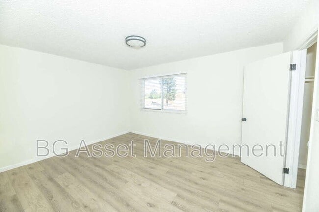 Photo - 4110 34th Ave Unit 3