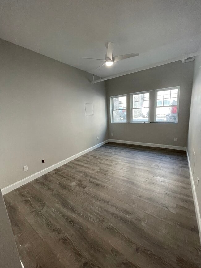 Photo - 415 Washington St Unit 1