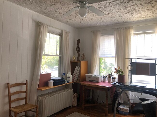 Photo - 106 Coleman Ave Unidad 2