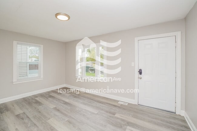 Photo - 3702 Garland Ave