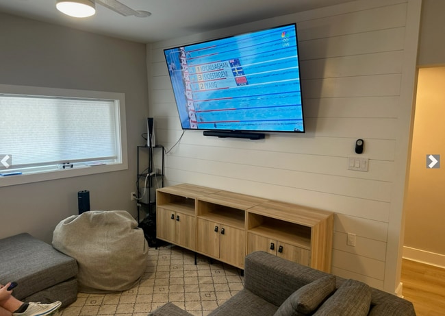 Photo - 14 Sturtevant Ter Unidad 1