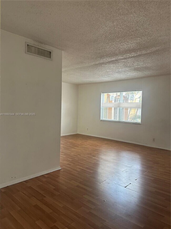 Photo - 18101 NW 68th Ave Unit B201