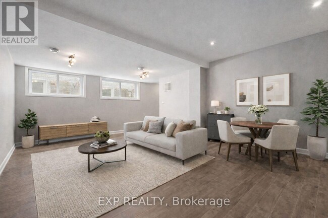 Photo - 1226 Montblanc Cres