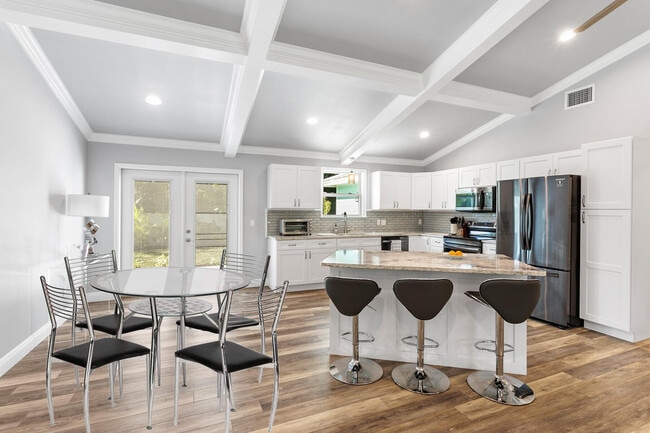 Photo - 10600 SE Gomez Ave