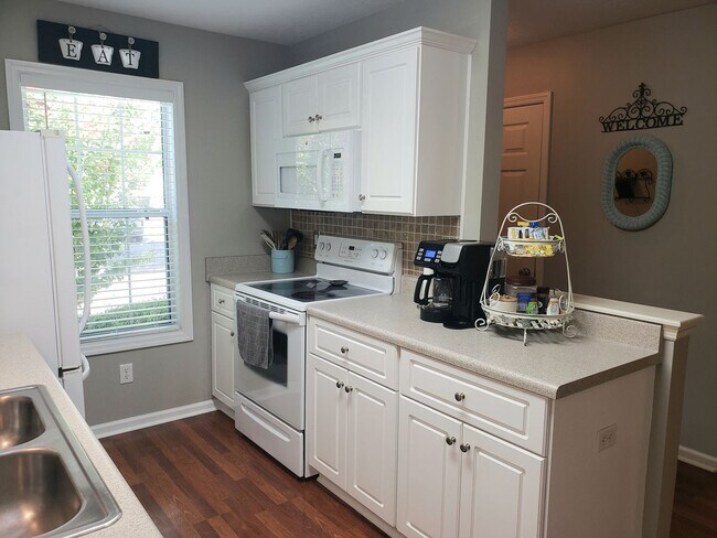 Photo - 5202 Aruba Cir