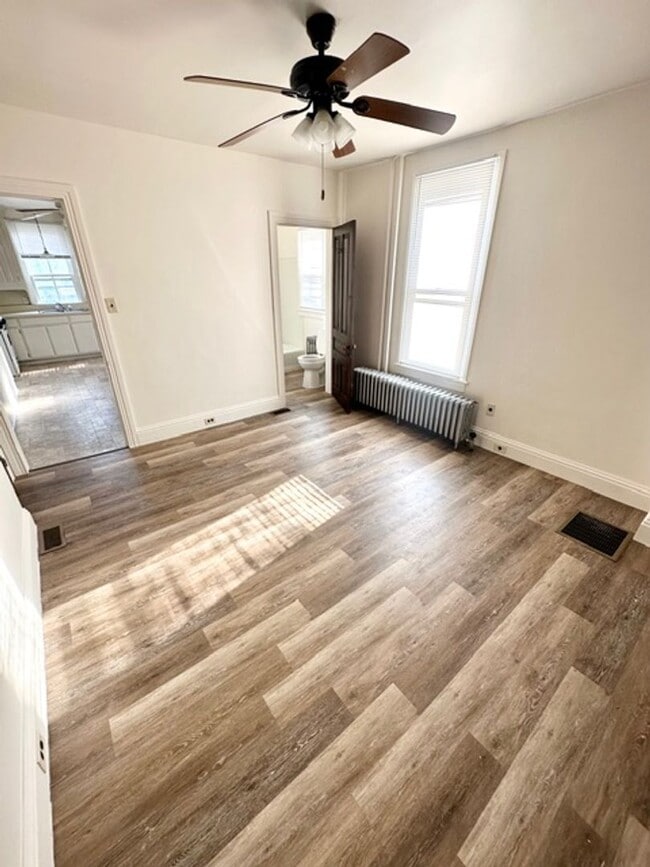 Photo - 1424 W Philadelphia St Unit 1