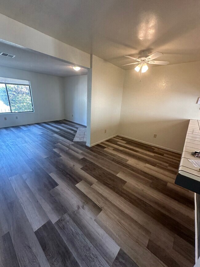 Photo - 7800 Westfield Rd