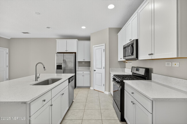 Photo - 11233 Minnetta Ct
