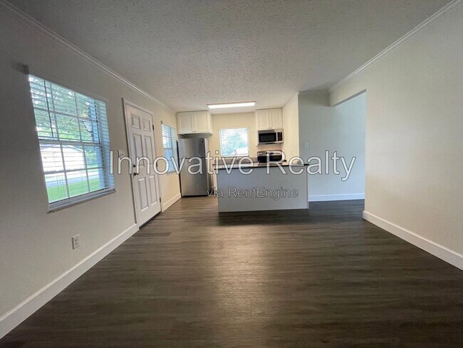 5226 Davisson Ave