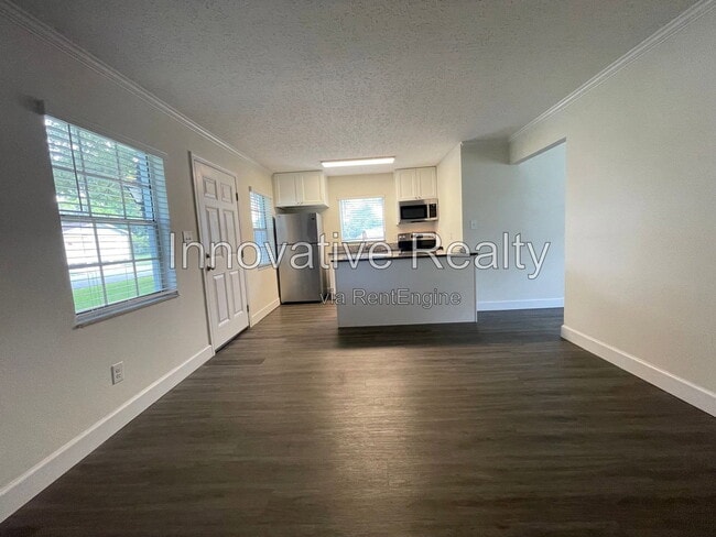 Photo - 5226 Davisson Ave
