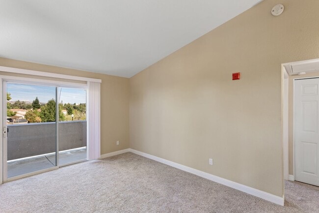 Photo - Gorgeous Condo in Folsom !