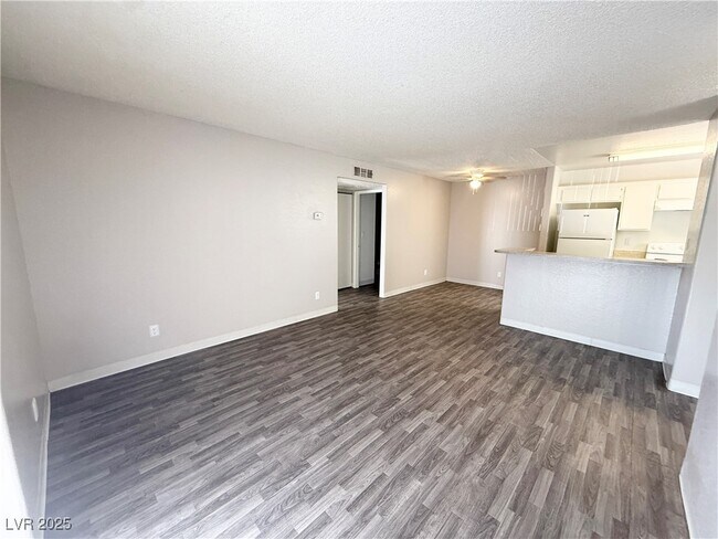Photo - 2981 Juniper Hills Blvd Unit 101