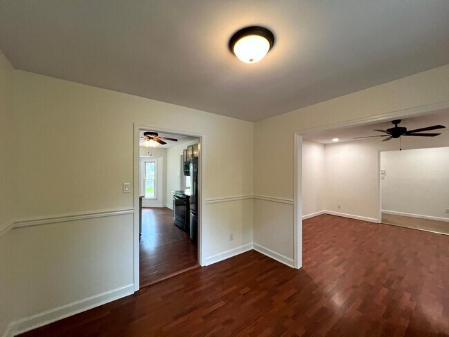 Photo - 1133 Paddington Pl