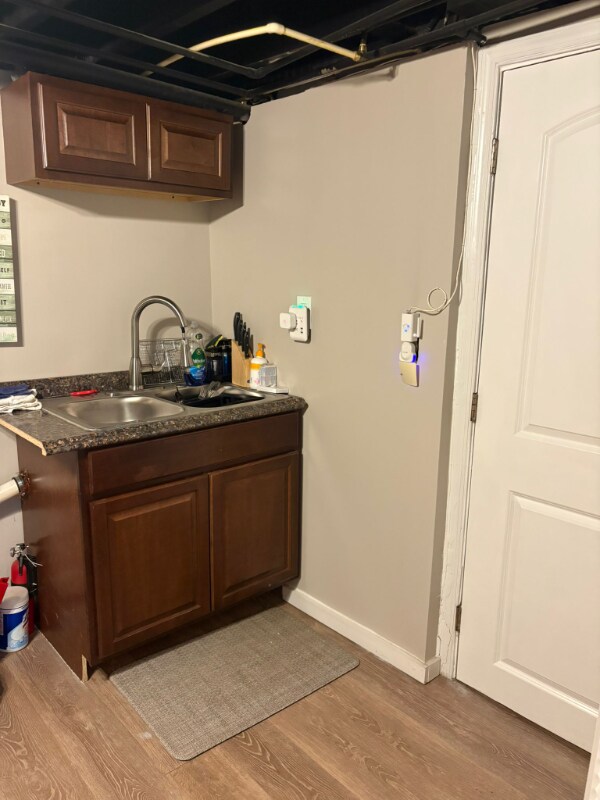 Photo - 127 Wilmington Pl SE Unidad Basement Suite