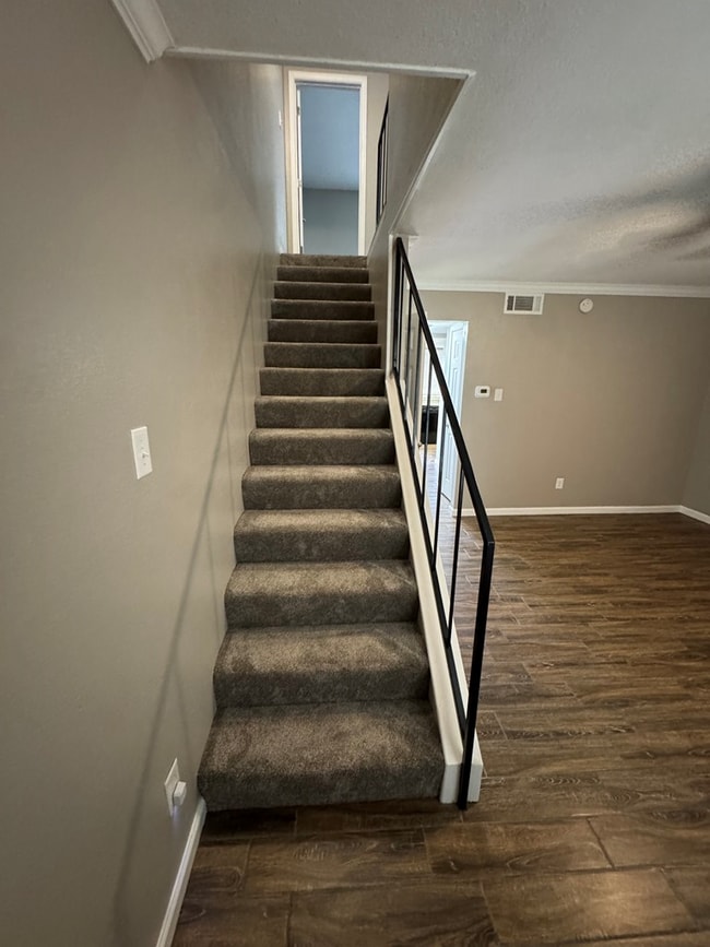 Photo - 1324 Harless Ave