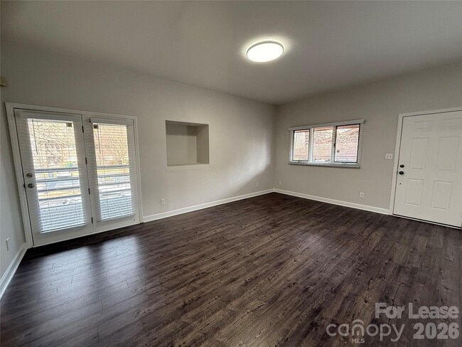 Photo - 1855 J Julian Ln Unit Apt E