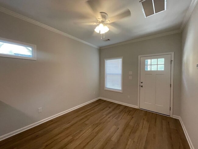 Photo - PRE-LEASING FOR AUGUST 2026!