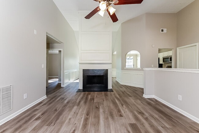 Photo - 6473 E Meyer Dr