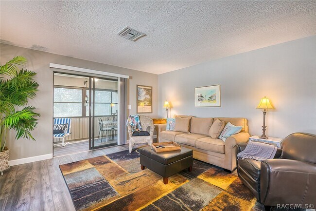 Photo - 23 Dogwood Dr