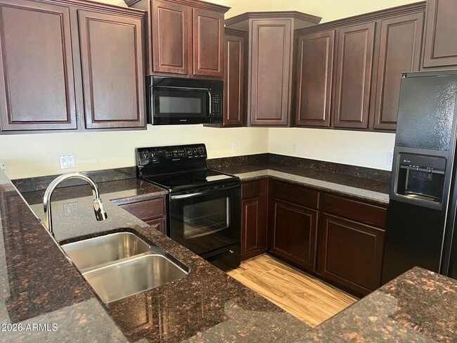 Photo - 1350 S Greenfield Rd