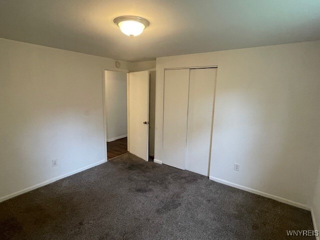 Building Photo - 341 Sundridge Dr