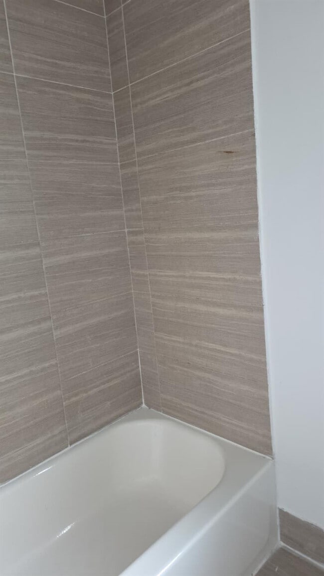 Photo - 1728 Pierce St Unit 1