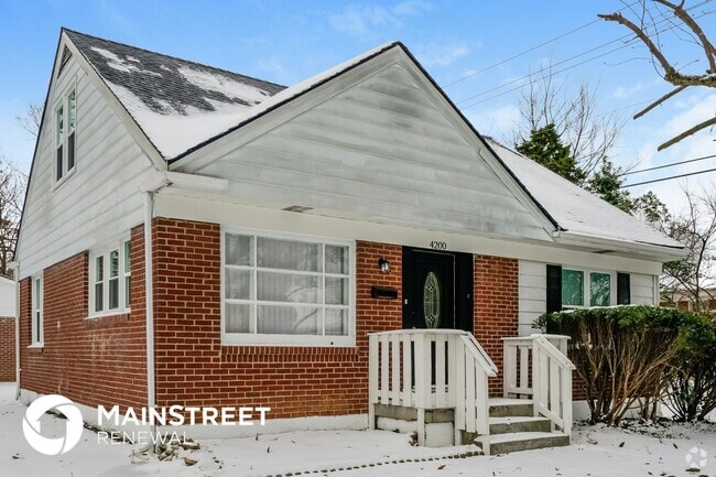 Building Photo - 4200 Berkshire Ave Rental