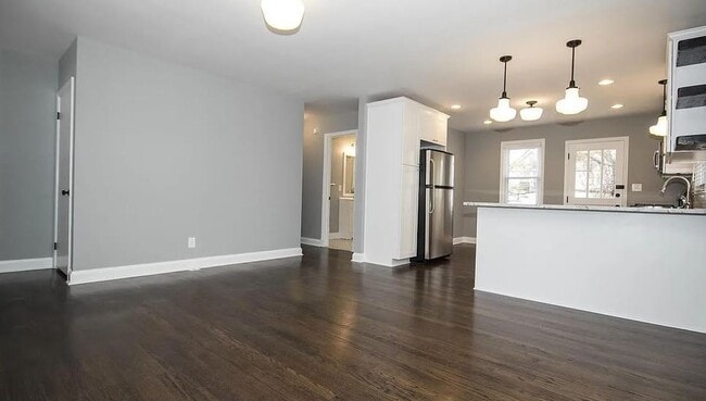 Photo - 4401 Buchanan Ave