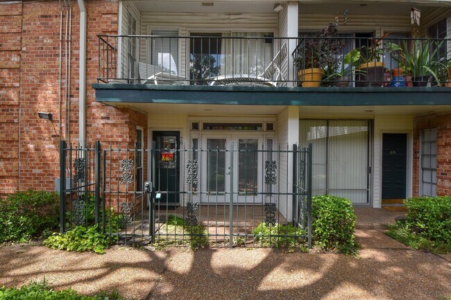 Photo - 3400 Timmons Ln Unidad 78