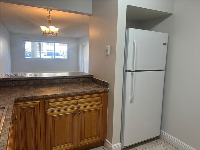Photo - 6950 Miami Gardens Dr Unit 2-117