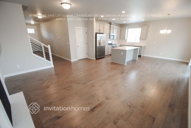 Photo - 6113 47th Pl NE