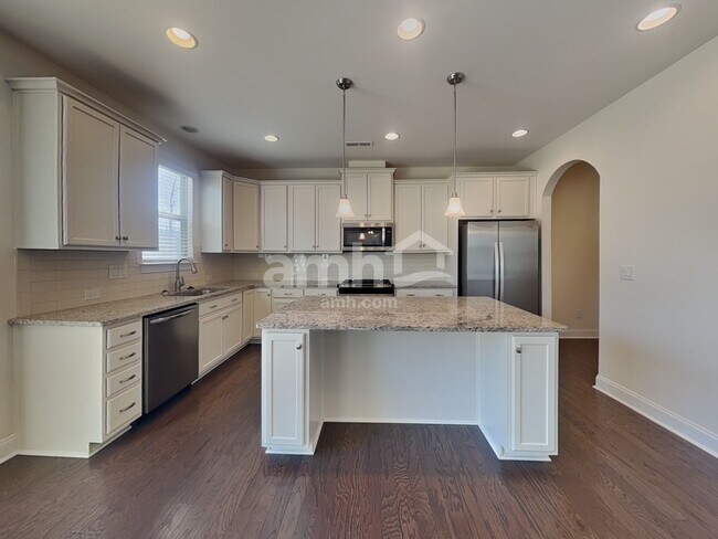 10075 Fox Trotter Ln