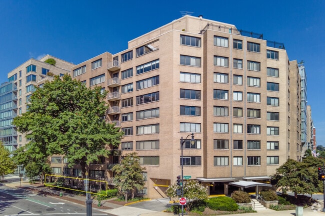 Photo - Carriage House