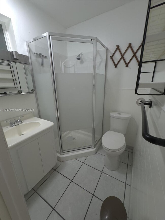 Photo - 8490 SW 47th St Unidad ADU