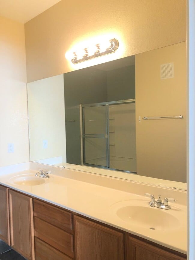 Photo - 9330 W Maule Ave